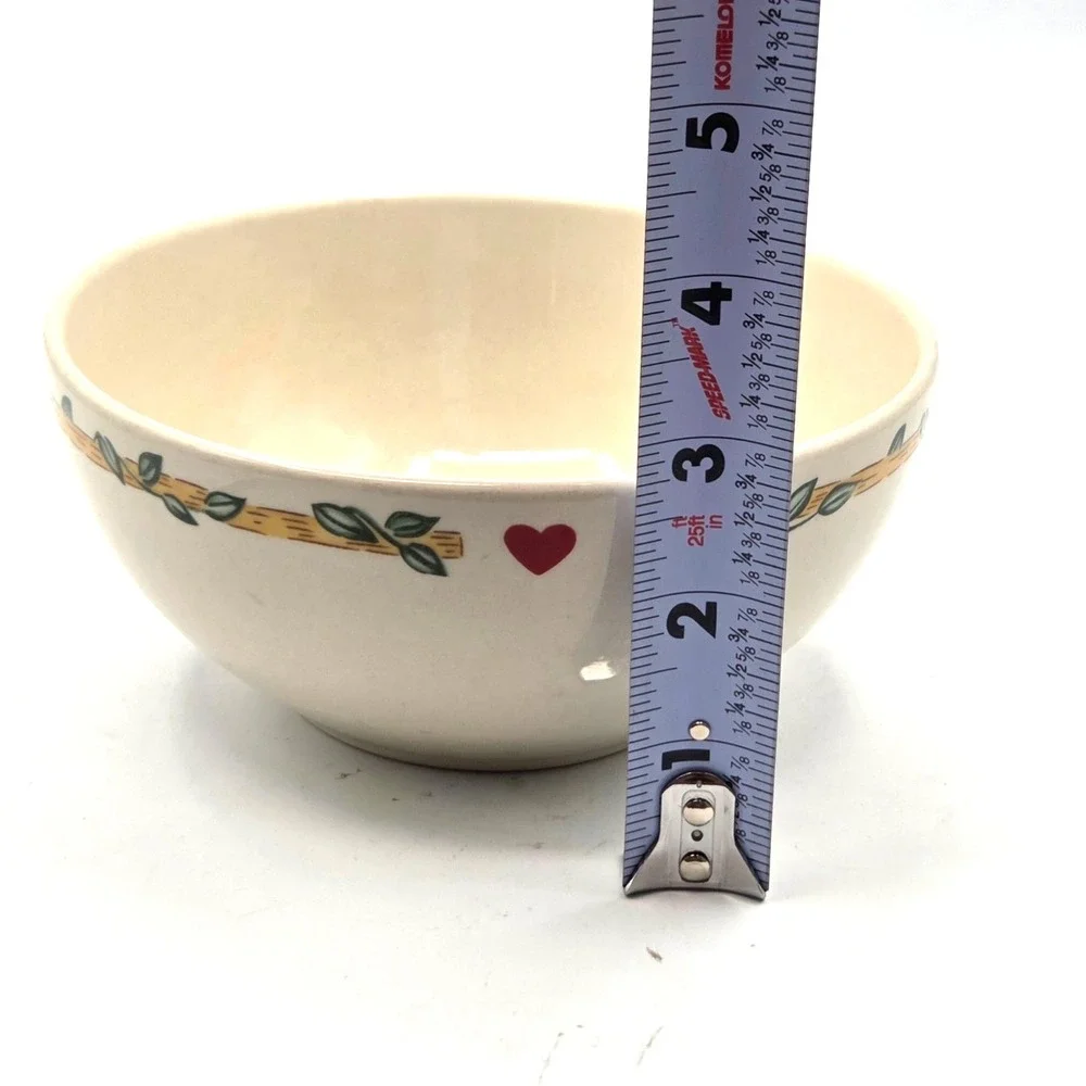 THOMSON POTTERY BIRDHOUSE 6